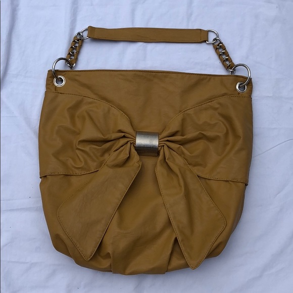 Purse - Picture 1 of 2